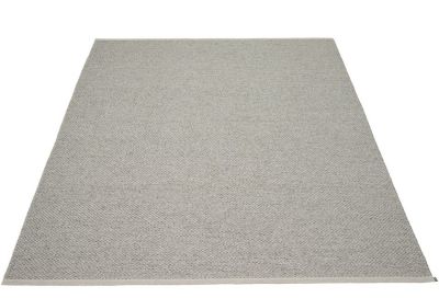 Svea Kunststoffteppich 230x320 cm Warm grau Pappelina EINZELSTÜCK